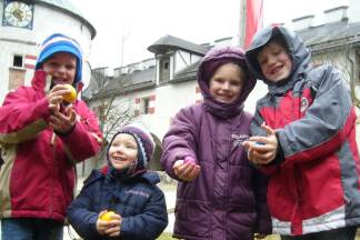 Bei der Ostereiersuche wird es auch heuer wieder kalt. 