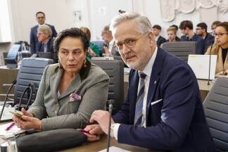 Die scheidenden Neos-Abgeordneten im Landtag, Elisabeth Weitgasser und Sebastian Huber. Die scheidenden Neos-Abgeordneten im Landtag, Elisabeth Weitgasser und Sebastian Huber.