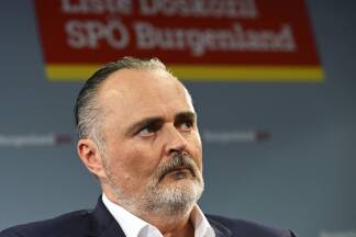 Hans Peter Doskozil bei seinem Statement am Montagnachmittag.   Hans Peter Doskozil bei seinem Statement am Montagnachmittag.