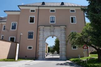 Das prunkvolle Westportal des Mülleggertors.  