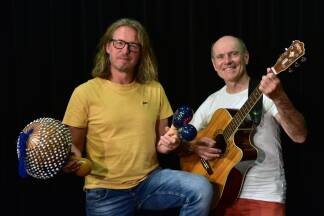 Mit Josef Wörgötter und Jürgen Stummer geht das vierte „Sing Mit! Konzert“ über die Bühne. 