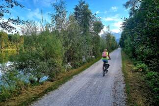 Auf diesem Treppelweg an der Salzach kam es zu dem rätselhaften Vorfall. 