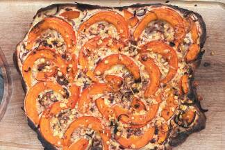 Flammkuchen mit Kürbis 