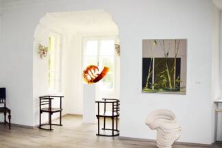 Edles Interieur harmoniert bestens mit moderner Kunst, vor allem im Hochzeitszimmer. 