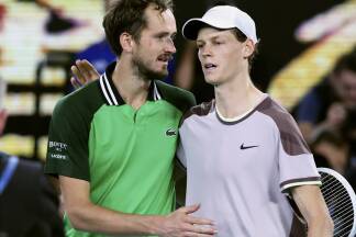 Daniil Medwedew und Jannik Sinner lieferten sich einen Schlagabtausch. 