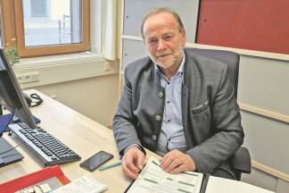 Silvester Gfrerer schildert, dass Wildschweine enorme Kulturschäden verursachen können. 