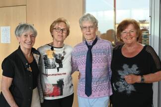 von links: Heidi Ultschnig aus Plainfeld, Trude Ramsauer und Gertrud Gallnitzer aus Thalgau sowie Erna Reichl aus Plainfeld tanzen sehr gerne zusammen.  