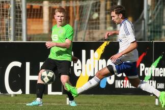 Florian Lindner (links) spielte staubtrocken. Florian Lindner (links) spielte staubtrocken.