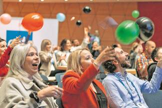 Bei den Vorträgen der ART of Recruiting kamen auch der Spaß und das Mitmachen nicht zu kurz.   Bei den Vorträgen der ART of Recruiting kamen auch der Spaß und das Mitmachen nicht zu kurz.