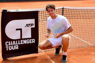 Der Vorarlberger holt in Skopje seinen ersten Challenger-Titel. Der Vorarlberger holt in Skopje seinen ersten Challenger-Titel.