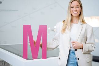 Anna Posch, technische Mathematikerin. Anna Posch, technische Mathematikerin.