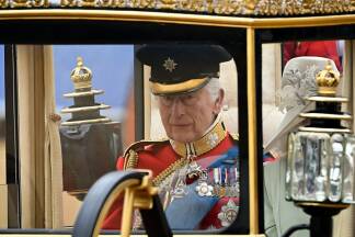 König Charles III. ließ sich feiern 