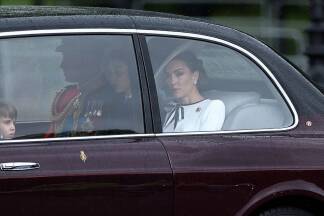 Prinzessin Kate zeigt sich erstmals seit Bekanntwerden ihrer Krebserkrankung wieder öffentlich 