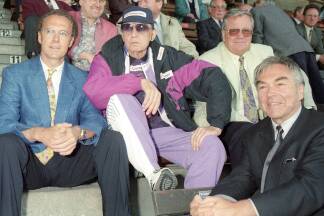 Franz Beckenbauer rückte für Ernst Happel zur Seite.  