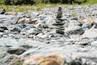 „Stoamandln“ sollen Glück bringen und sind zudem ein Hingucker.  