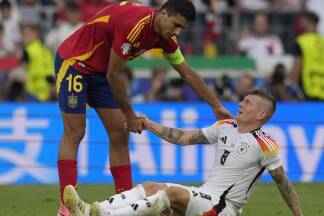 Zwei Hauptdarsteller: Rodri und Toni Kroos. 