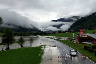 Drohnenaufnahme von der Hochwassersituation in Bad Hofgastein (28. 8. 2023). 