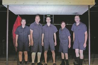 Das „Protestanten“-Ensemble mit Susanne Stockinger-Puch, Mino Dreier, Sophie Moser, Ferdinand Nagele und Walter Ofner (v. l.). 