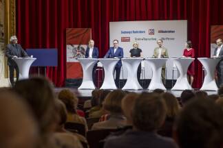 Innenpolitik-Expertinnen und Experten über die großen Themen des Abends. 