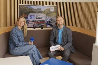 Miriam Fuchsberger-Begg im Gespräch mit den „Salzburger Nachrichten“ im SN-Airstream. 