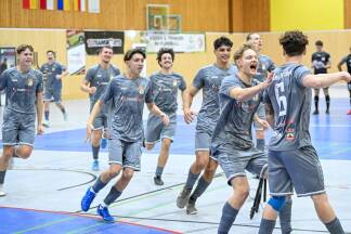 Lukas Kauba (rechts) konnte sich feiern lassen. Lukas Kauba (rechts) konnte sich feiern lassen.