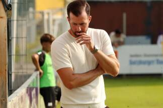 St. Johanns Trainer Andreas Scherer hat Vertrauen in seinen Kader in der Regionalliga West. St. Johanns Trainer Andreas Scherer hat Vertrauen in seinen Kader in der Regionalliga West.