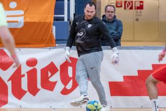 Zog Anifs Ärger auf sich: der Bürmooser Goalie Matthew O’Connor. 