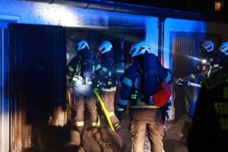 Bilder vom Einsatz der Berufsfeuerwehr. 