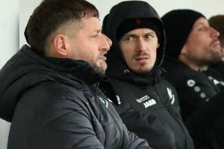 Christof Kopleder (Mitte) ist verärgert. 