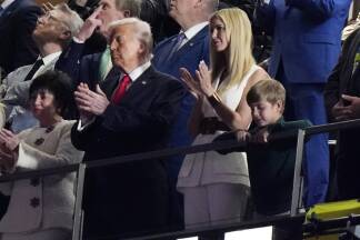 Donald Trump war beim Super Bowl im Stadion. 