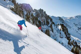 Die „Harakiri“-Abfahrt im Zillertal zählt zu den bekanntesten Steilpisten Österreichs. 