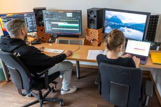 Idee, Dreh, Schnitt: Degn Film setzt meist die gesamte inhaltliche Arbeit in der Firma um. 