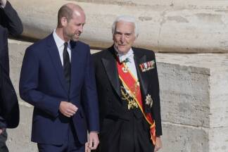 Prinz William vertritt Großbritannien. 