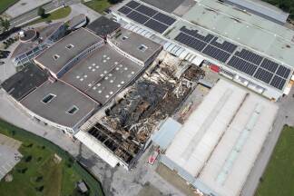 Großbrand bei Emco in Hallein-Rif. 