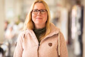 Stillberaterin Sabine Gabath ist zu Gast im Podcast „Die gefragte Frau“.  