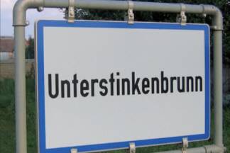 Bizarr anmutende Orts- und Flurnamen gibt es viele, ... 