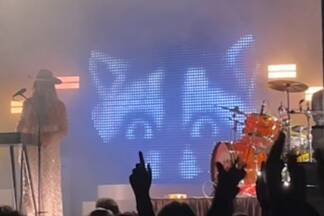 Gefeiert wurde mit Livekonzerten von Cari Cari, Anna Mabo, dem Mobile Music Club feat. Anna Buchegger und der Trachtenmusikkapelle Obertrum. Gefeiert wurde mit Livekonzerten von Cari Cari, Anna Mabo, dem Mobile Music Club feat. Anna Buchegger und der Trachtenmusikkapelle Obertrum.