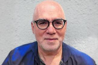 <Schriftwechsel14>Vladimir Vertlib ist jüdisch-russischer<br /> Abstammung und lebt in Salzburg und Wien. </Schriftwechsel14> 