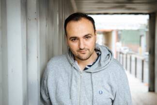Nuran David Calis ist Theater- und Filmautor sowie Schauspielchef am Salzburger Landestheater. 