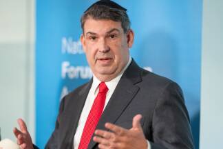 Der Präsident der Israelitischen Kultusgemeinde Wien, Oskar Deutch. Der Präsident der Israelitischen Kultusgemeinde Wien, Oskar Deutch.