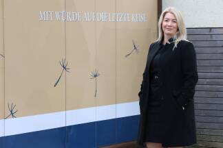 Mit Würde und mit dem Team von Verena Wengler auf letzte Reise gehen...  Mit Würde und mit dem Team von Verena Wengler auf letzte Reise gehen...