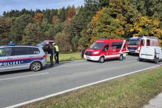 Bilder vom Unfalleinsatz auf der L245. 