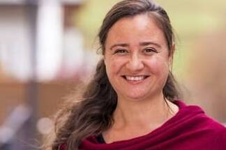 Die Pinzgauer Psychologin Andrea Mühlbacher. Ihre Aufgaben im Verein bestehen aufgrund der beruflichen Expertise in der Zusammenarbeit mit Spendenpartnern, im Auftreiben von Sponsoren und in der Medienarbeit 