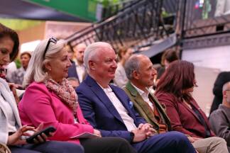 LH Edtstadler, Sozialstadträtin Andrea Brandner und Vizebgm. Florian Kreibich. LH Edtstadler, Sozialstadträtin Andrea Brandner und Vizebgm. Florian Kreibich.