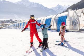 Erste Schwünge auf der Schmittenhöhe. 