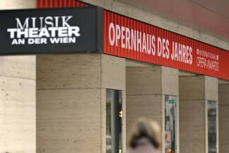 Das Musiktheater an der Wien ist am Donnerstagabend in Athen bei den International Opera Awards als Opernhaus des Jahres ausgezeichnet worden.  