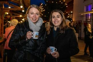 Impressionen vom Halleiner Weihnachtsmarkt Impressionen vom Halleiner Weihnachtsmarkt