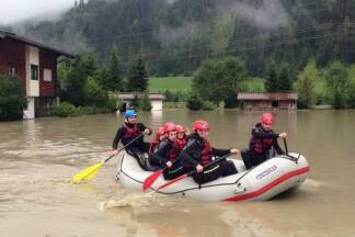 Hochwasser in Mittersill: Lage im Pinzgau entspannt sich Hochwasser in Mittersill: Lage im Pinzgau entspannt sich