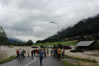 Hochwasser in Mittersill: Lage im Pinzgau entspannt sich Hochwasser in Mittersill: Lage im Pinzgau entspannt sich