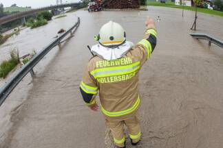 Hochwasser in Mittersill: Lage im Pinzgau entspannt sich Hochwasser in Mittersill: Lage im Pinzgau entspannt sich